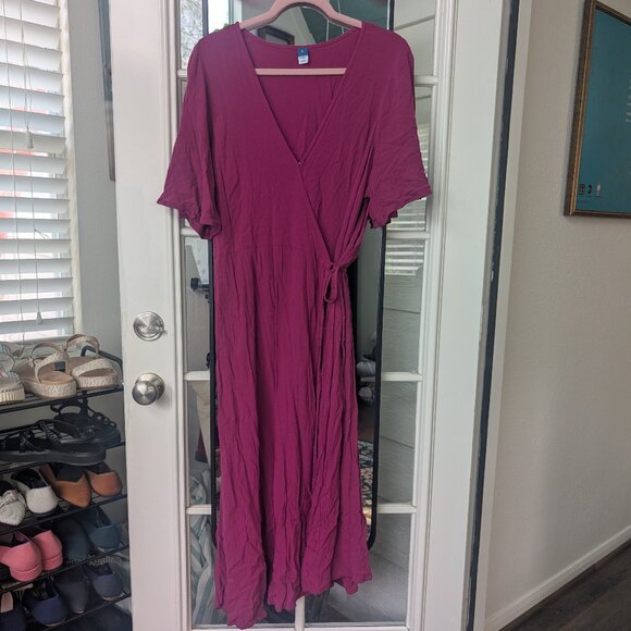 Old Navy Waist-Defined Flutter-Sleeve Midi Wrap Dress - XL - Picture 2 of 8